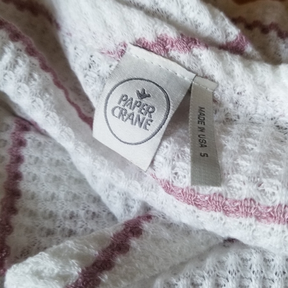 Waffle Knit Cropped Cardigan - Picture 6 of 7